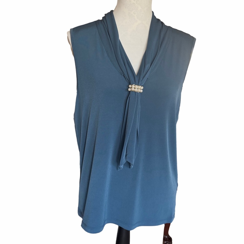 Karl Lagerfeld Paris NWT Blue Sleeveless Blouse w/Pearl Accent Top | Size Large